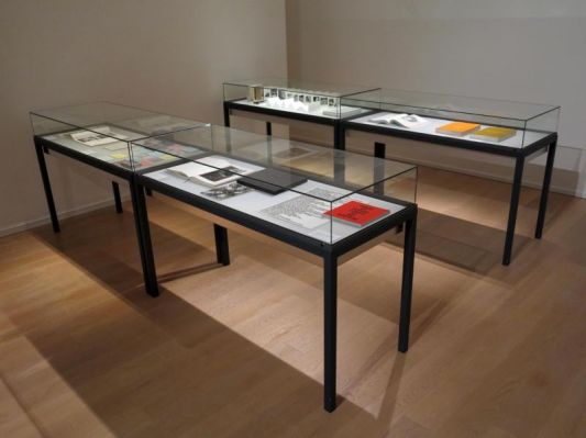 Ausstellung: KÜNSTLERBÜCHER _ ARTISTS´ BOOKS. Internationale Exponate von 1960 bis heute, Stift Admont (Foto: Stift Admont)